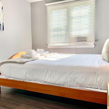 Simply Stays Ottawa Bilik gambar