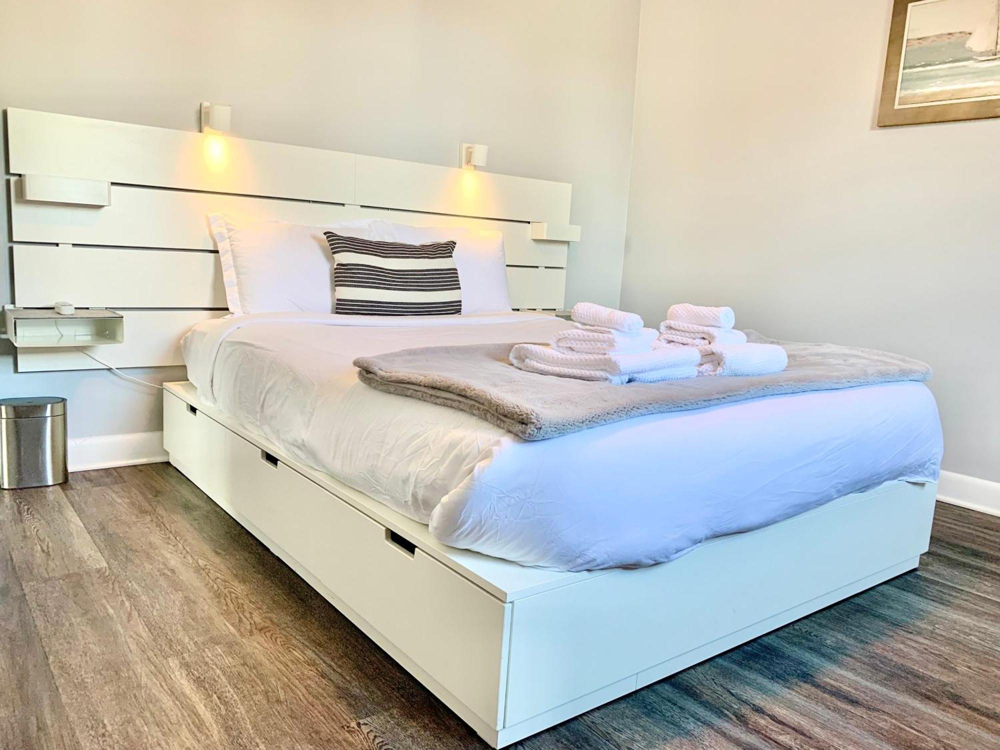 Simply Stays Ottawa Bilik gambar